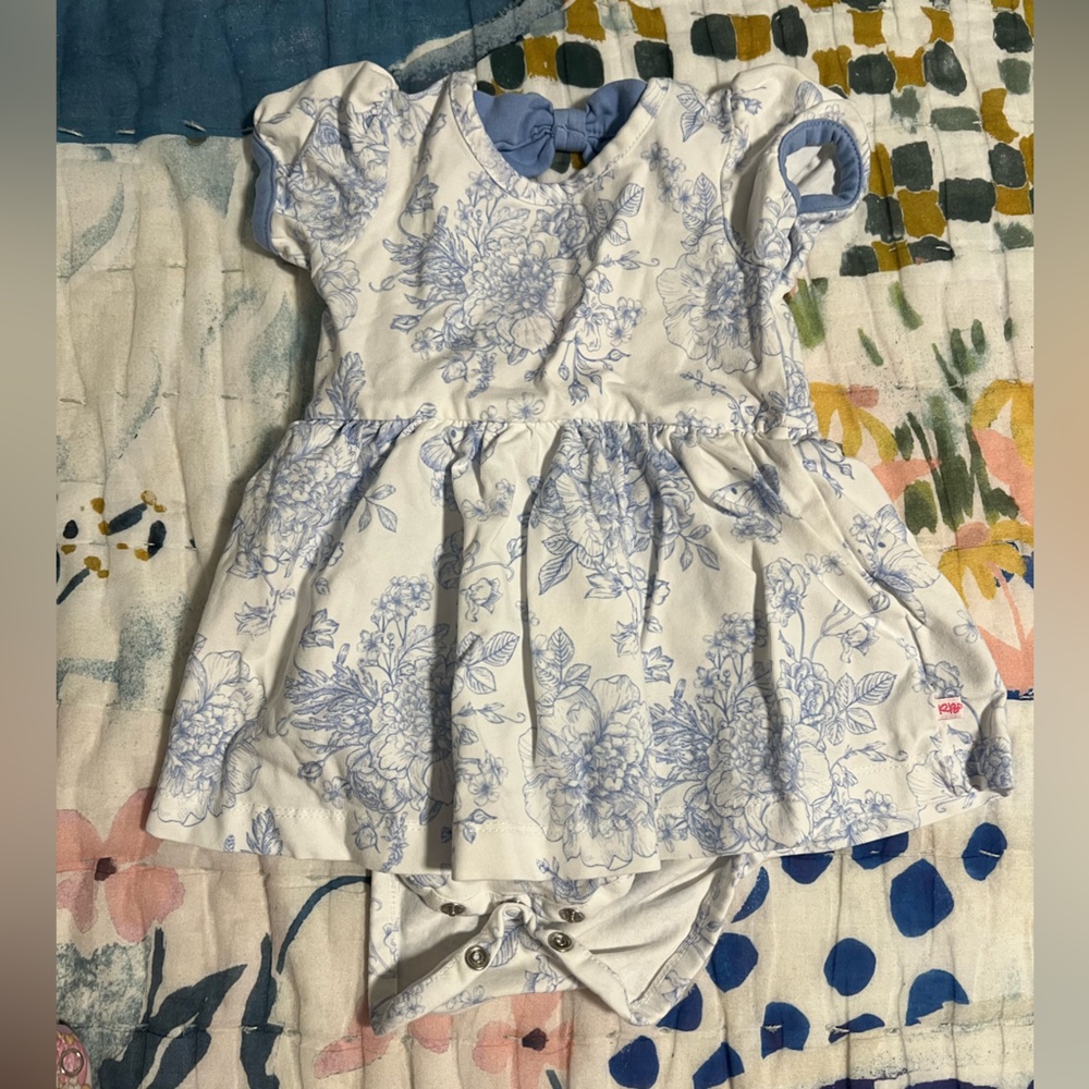 Puff Short Sleeve Bow Twirl Dress
